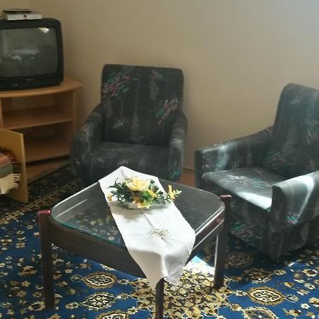 Ezust Fenyo Vendeghaz Hotel Siófok Exterior foto